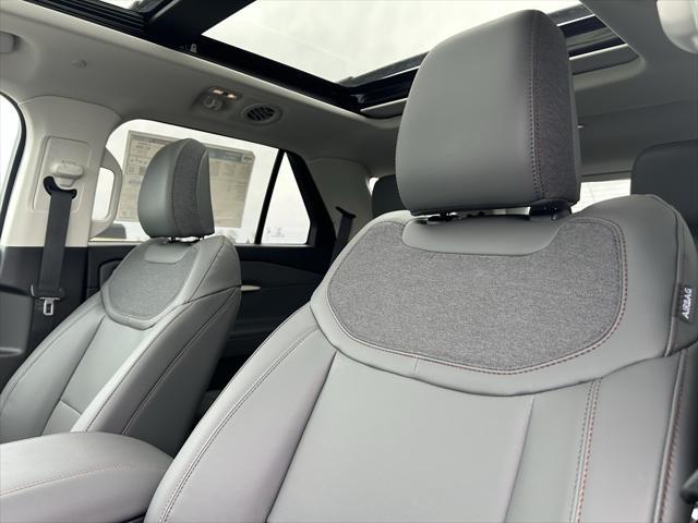 new 2025 Ford Explorer car, priced at $46,750
