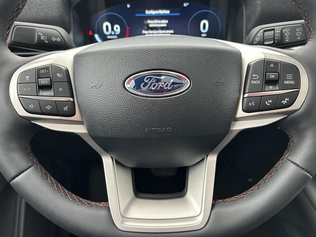 new 2025 Ford Explorer car, priced at $46,750