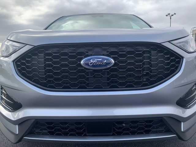 used 2024 Ford Edge car, priced at $40,290