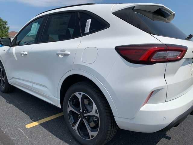 new 2024 Ford Escape car, priced at $42,215