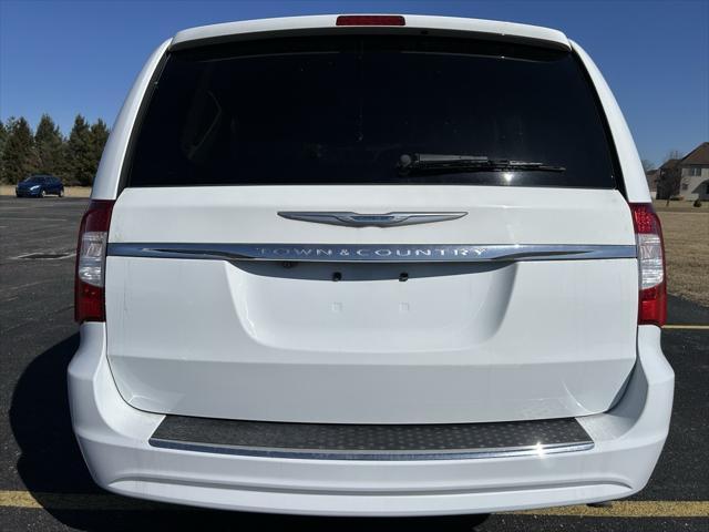 used 2015 Chrysler Town & Country car, priced at $9,990