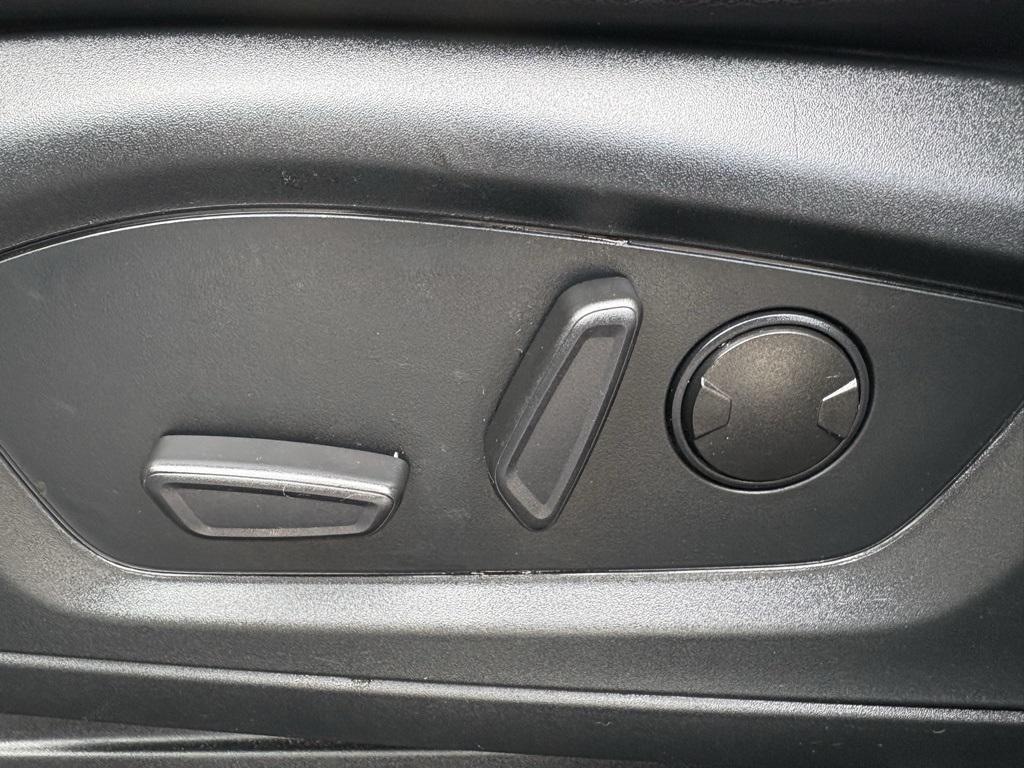 used 2022 Ford Explorer car, priced at $29,990