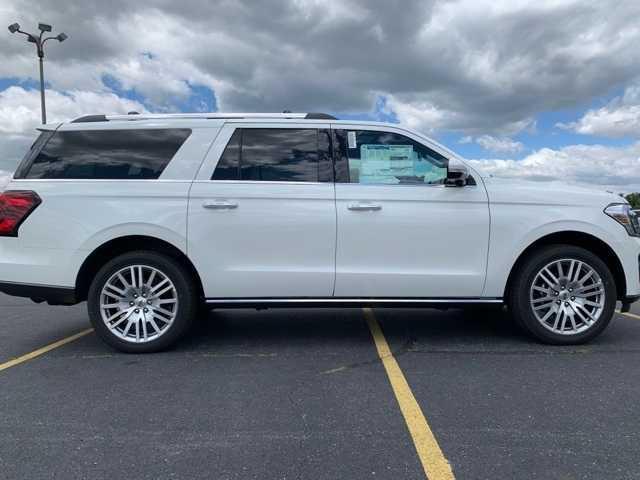 new 2024 Ford Expedition car, priced at $85,895