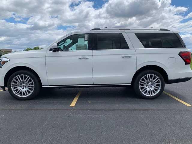 new 2024 Ford Expedition car, priced at $85,895