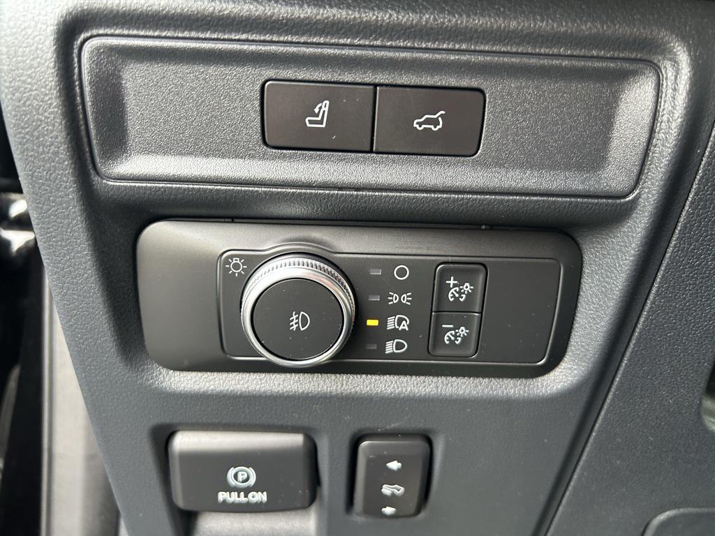used 2022 Ford Expedition Max car, priced at $52,590