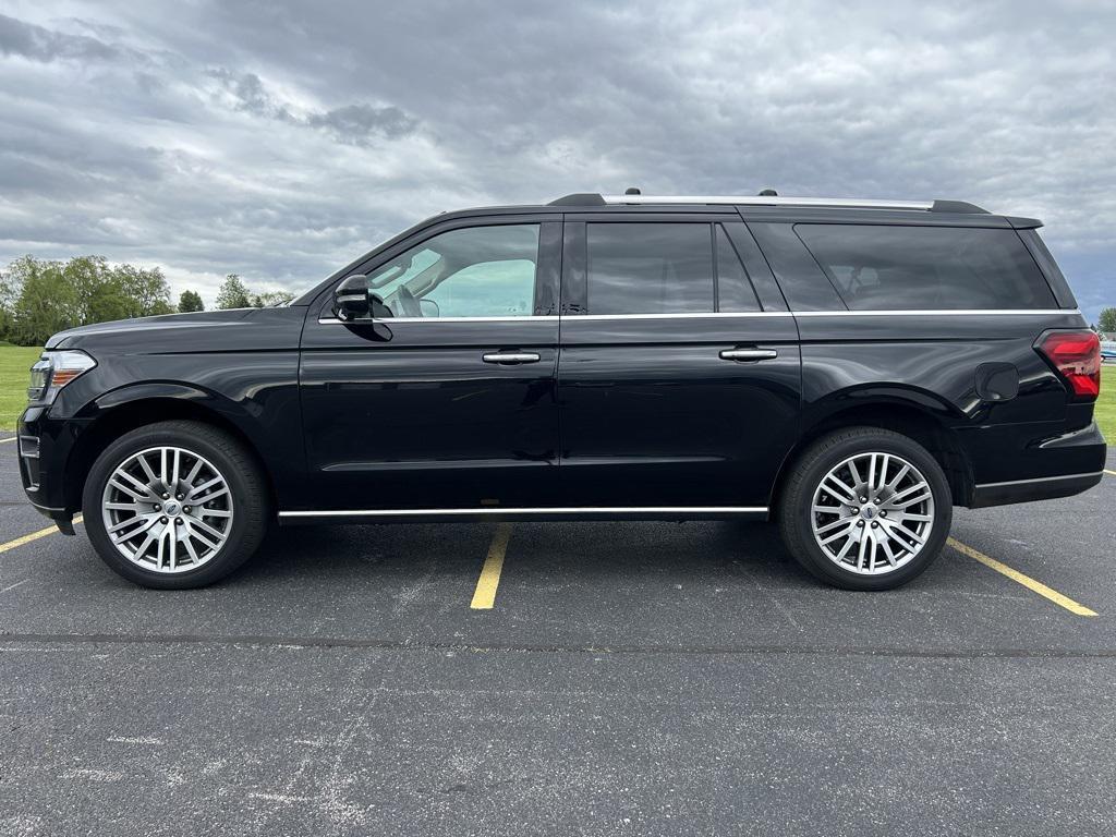used 2022 Ford Expedition Max car, priced at $52,590