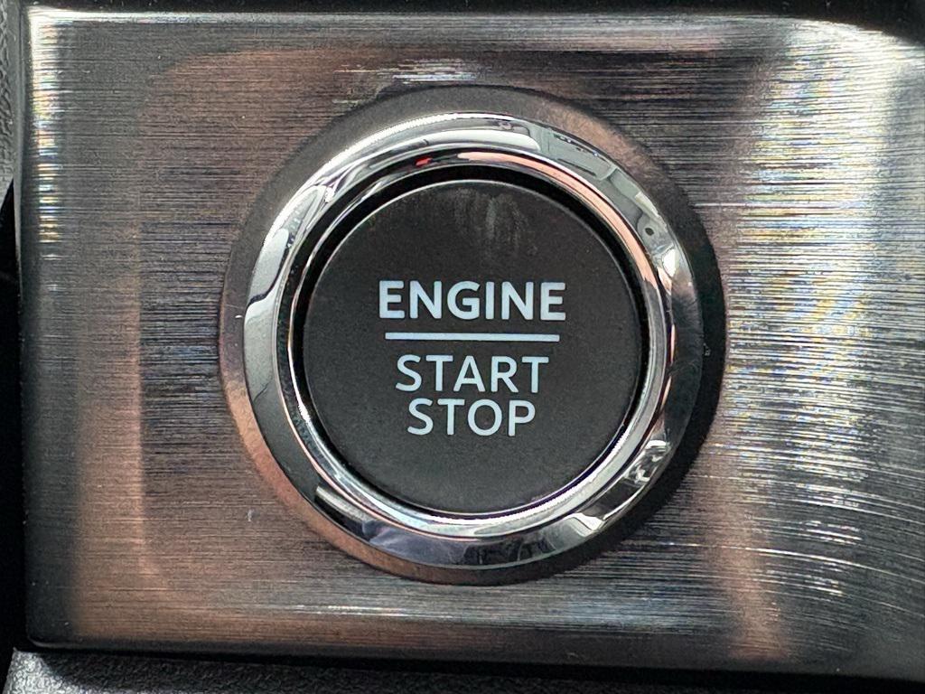 new 2025 Ford F-350 car, priced at $99,215