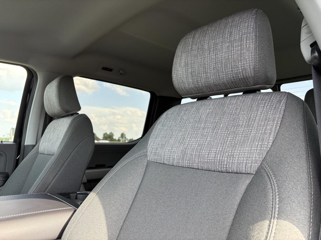 new 2025 Ford F-250 car, priced at $71,350