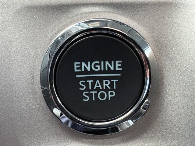new 2025 Ford F-250 car, priced at $71,350