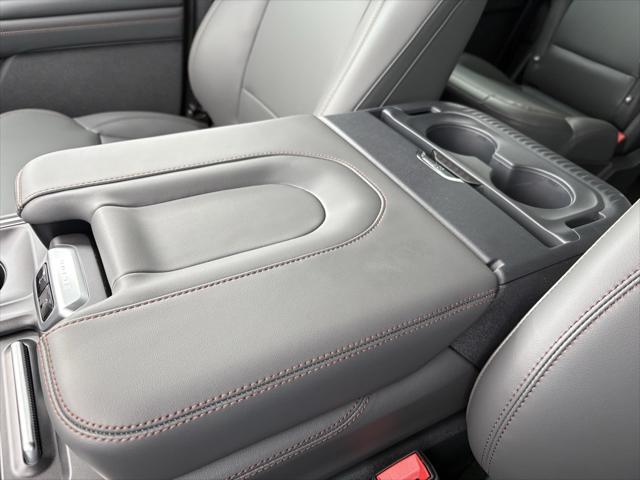 new 2025 Ford Expedition Max car, priced at $76,930
