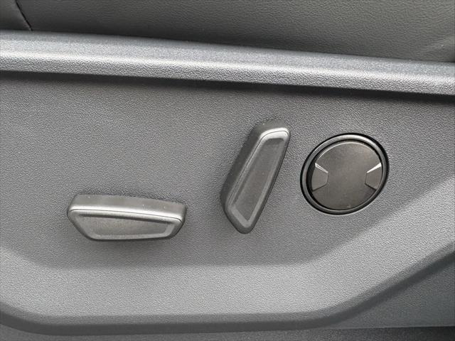 new 2025 Ford Expedition Max car, priced at $76,930