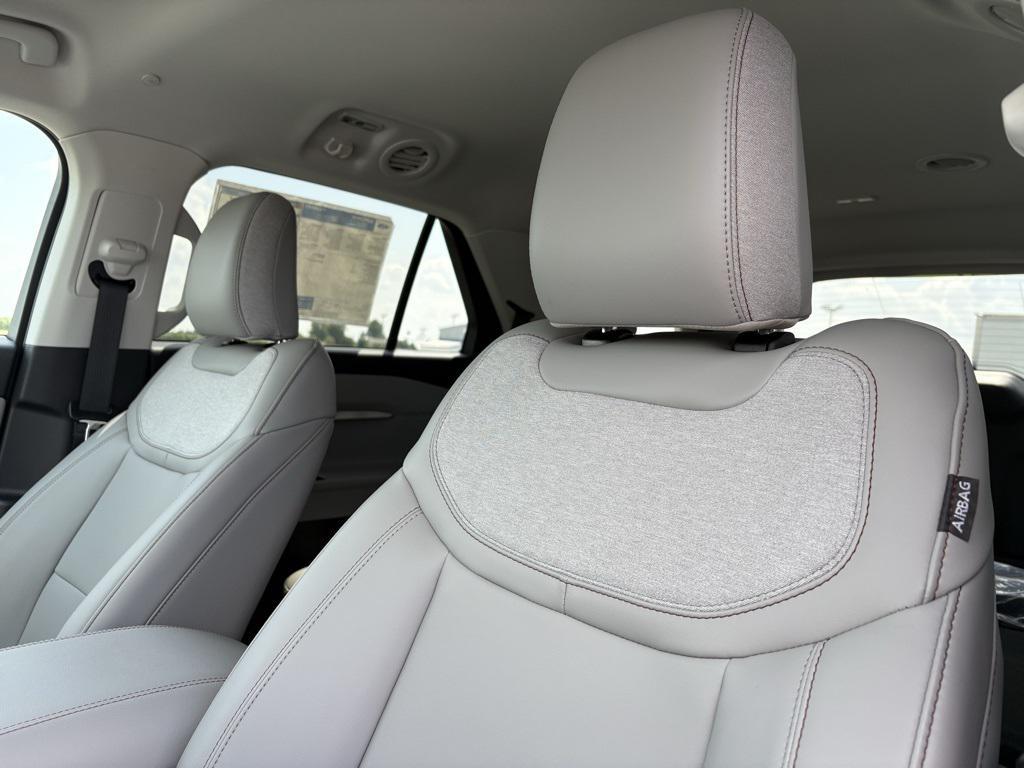 new 2025 Ford Explorer car, priced at $49,455