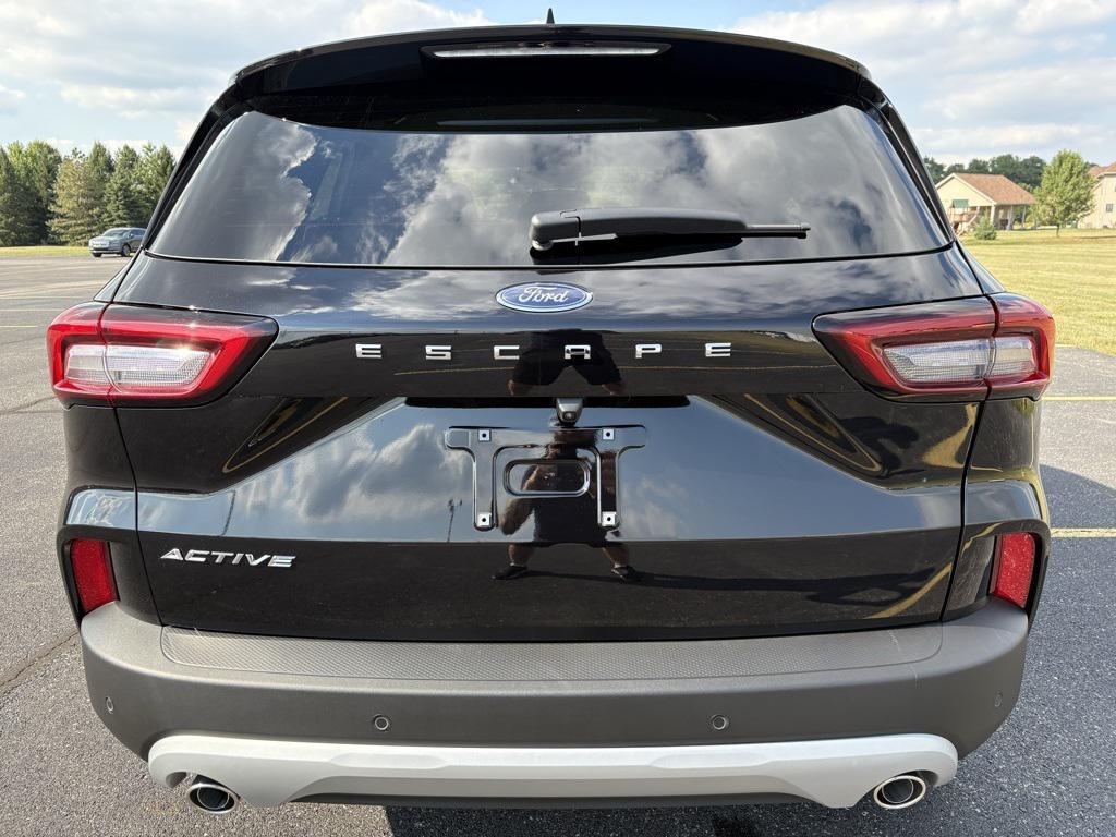 new 2025 Ford Escape car, priced at $35,725