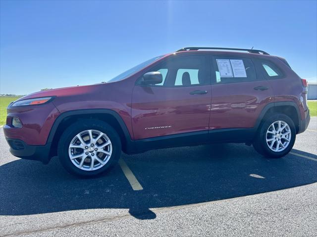 used 2016 Jeep Cherokee car, priced at $12,990
