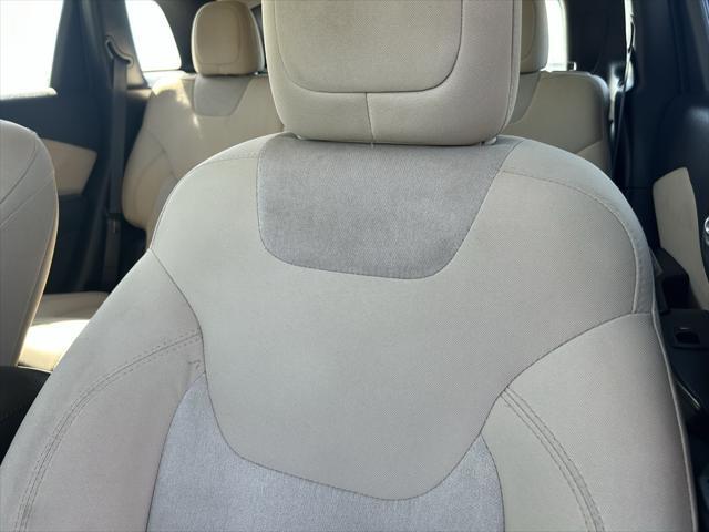used 2016 Jeep Cherokee car, priced at $12,990