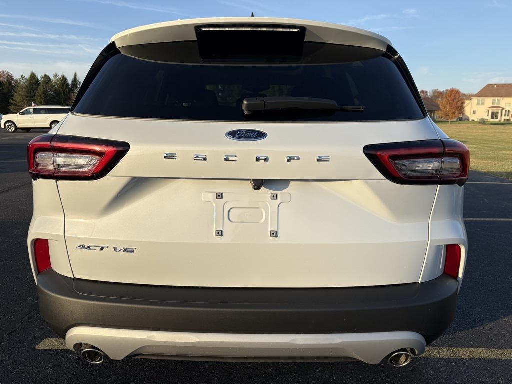 new 2026 Ford Escape car, priced at $35,435