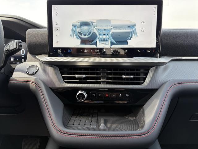 new 2025 Ford Explorer car, priced at $63,070