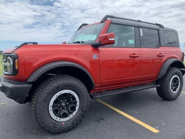 new 2024 Ford Bronco car, priced at $66,275