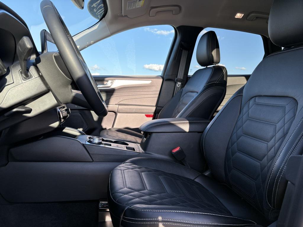 used 2024 Ford Escape car, priced at $29,990