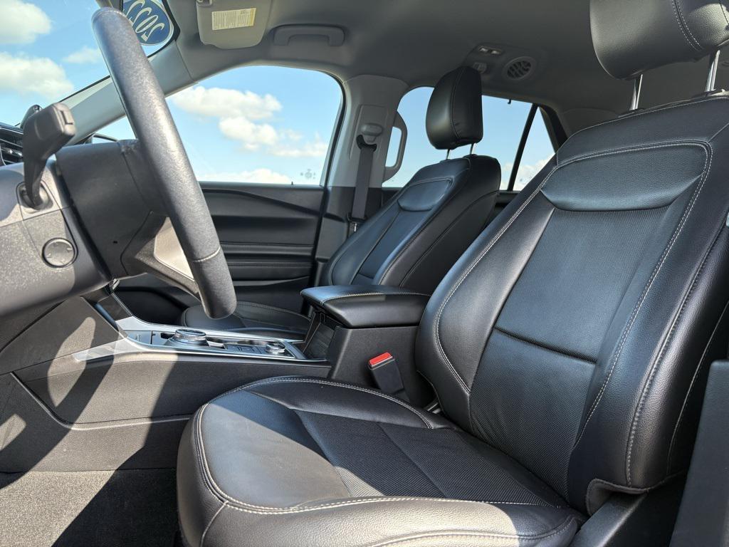used 2022 Ford Explorer car, priced at $33,990