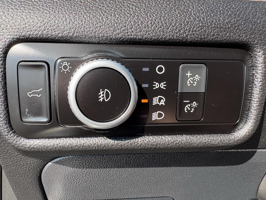used 2022 Ford Explorer car, priced at $33,990