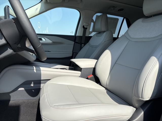 new 2025 Ford Explorer car, priced at $50,745