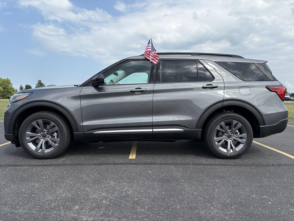 new 2025 Ford Explorer car, priced at $48,660