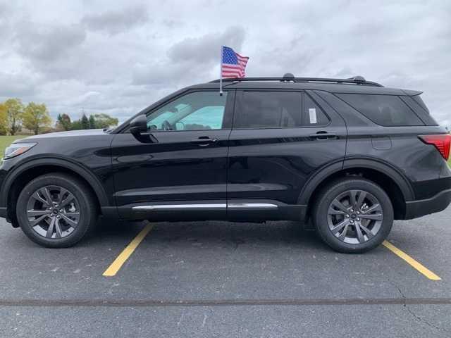 new 2025 Ford Explorer car, priced at $50,450