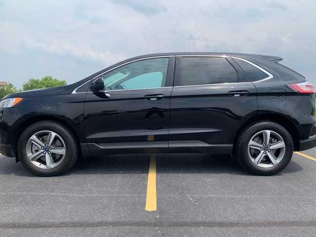 used 2021 Ford Edge car, priced at $24,290