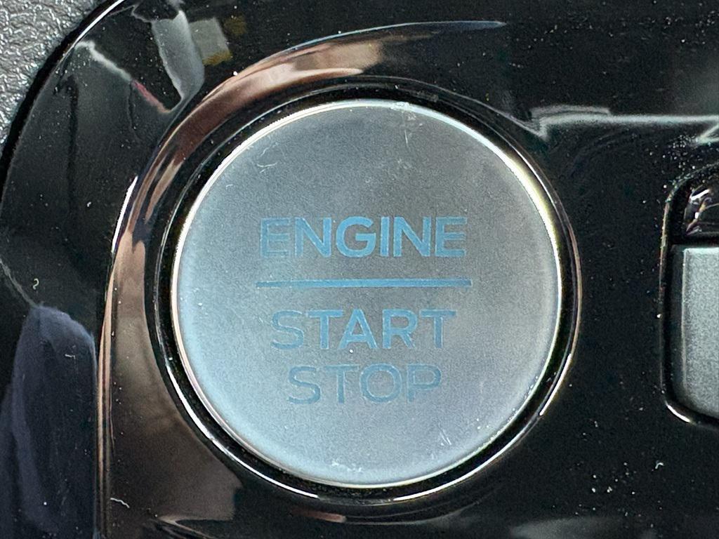 new 2025 Ford Escape car, priced at $35,875