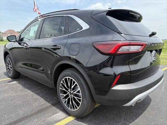 new 2025 Ford Escape PHEV car, priced at $45,180