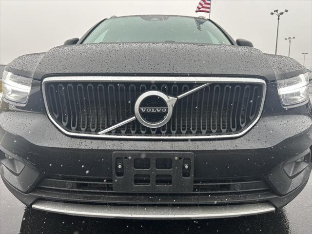 used 2021 Volvo XC40 car, priced at $17,990