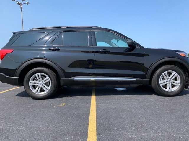 used 2021 Ford Explorer car, priced at $27,390