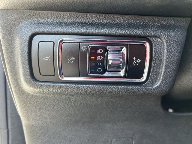used 2024 Lincoln Corsair car, priced at $37,828