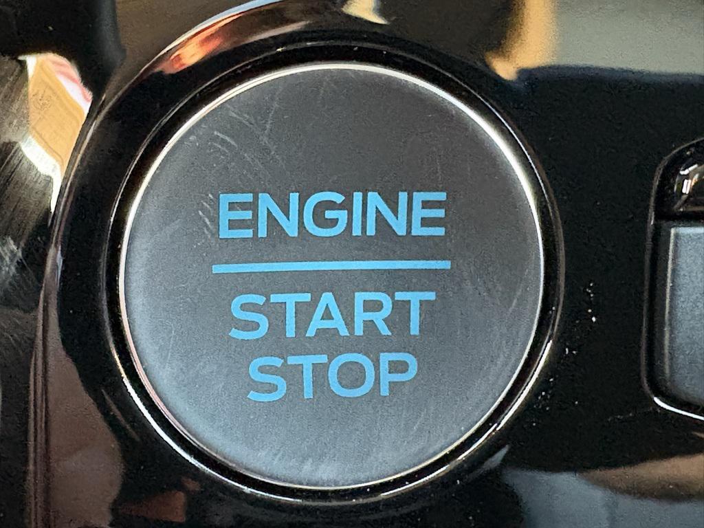 new 2025 Ford Escape car, priced at $35,440