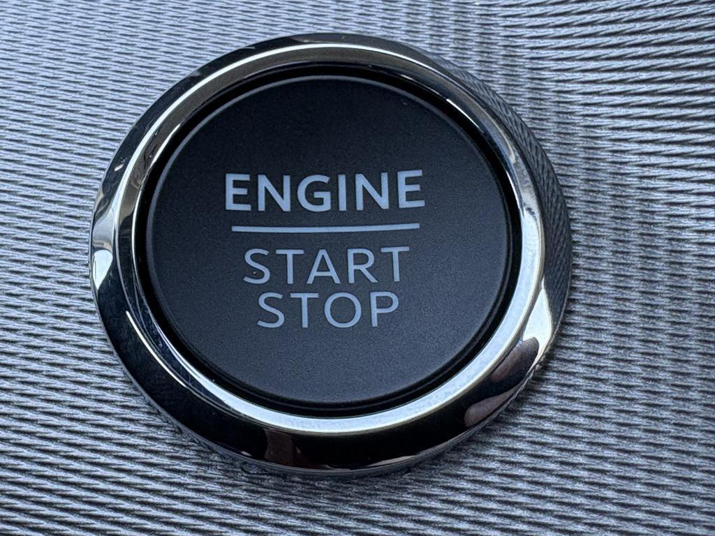 new 2025 Ford Explorer car, priced at $50,280
