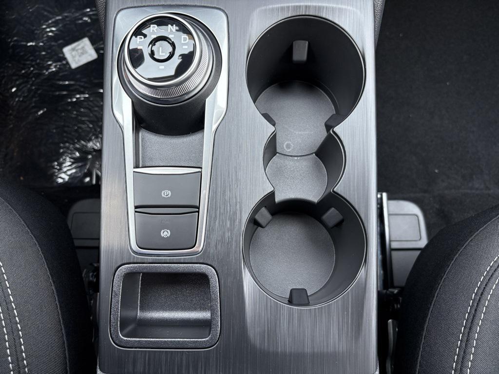 new 2025 Ford Escape car, priced at $38,920