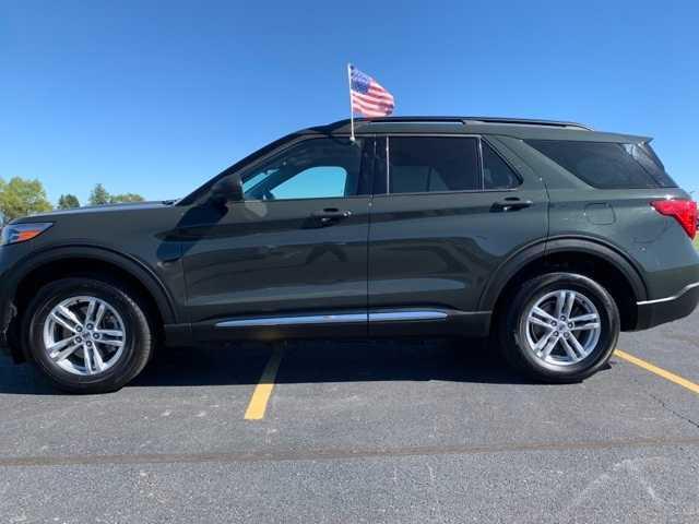 used 2022 Ford Explorer car, priced at $31,990