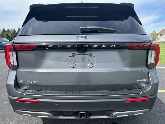new 2025 Ford Explorer car, priced at $45,532