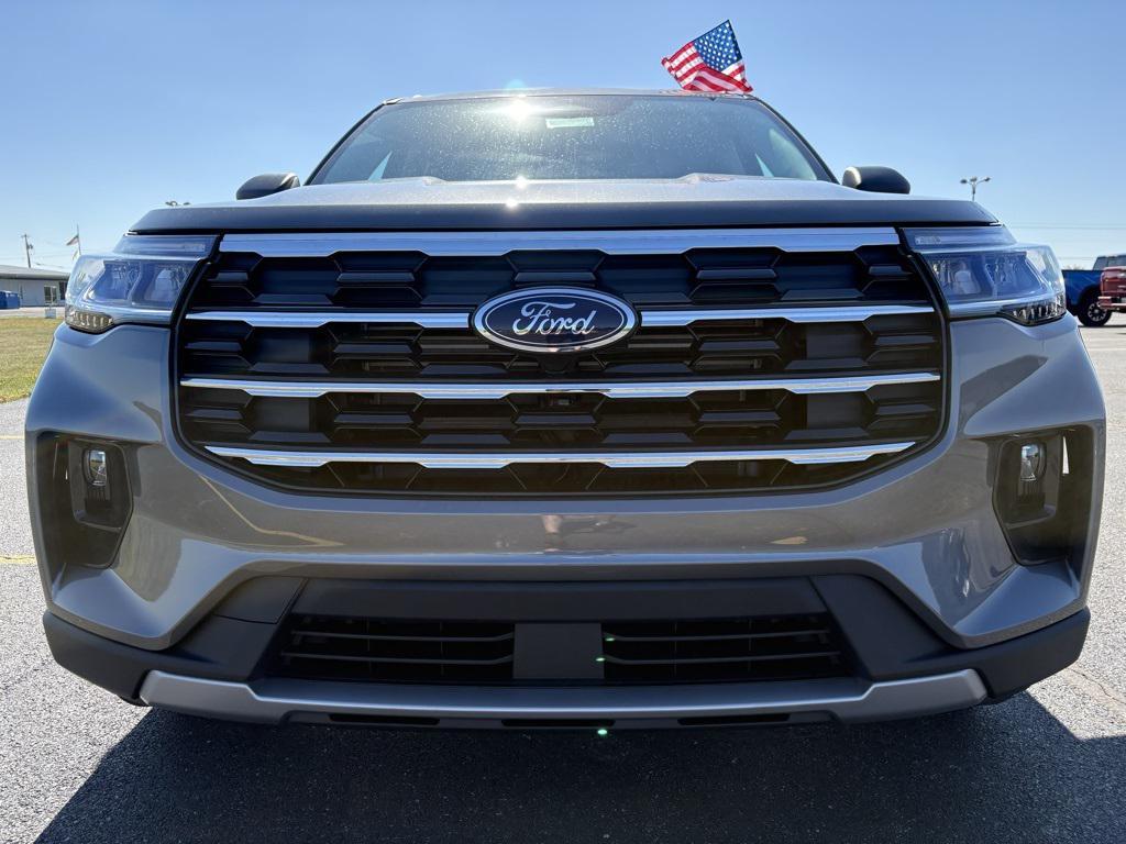 new 2025 Ford Explorer car, priced at $49,050