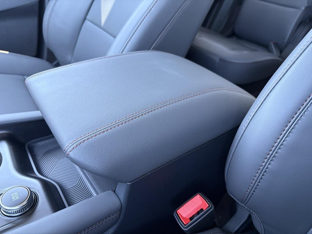 new 2025 Ford Explorer car, priced at $49,050