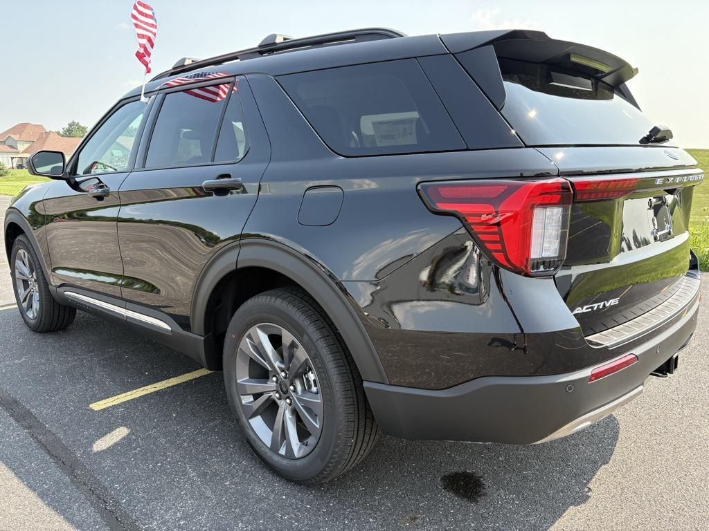 new 2025 Ford Explorer car, priced at $51,760