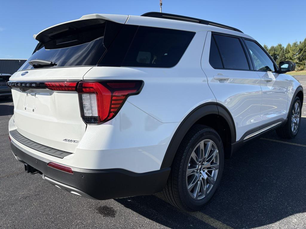 new 2025 Ford Explorer car, priced at $50,015