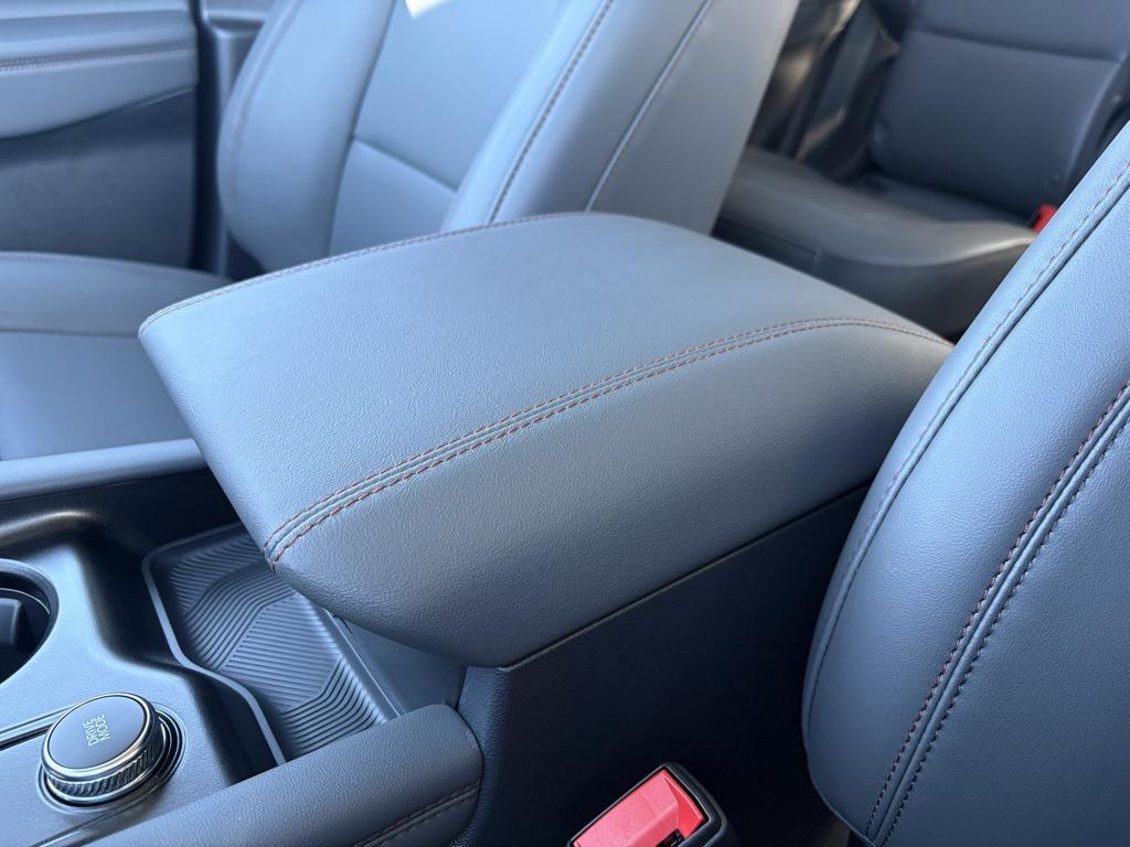 new 2025 Ford Explorer car, priced at $50,015