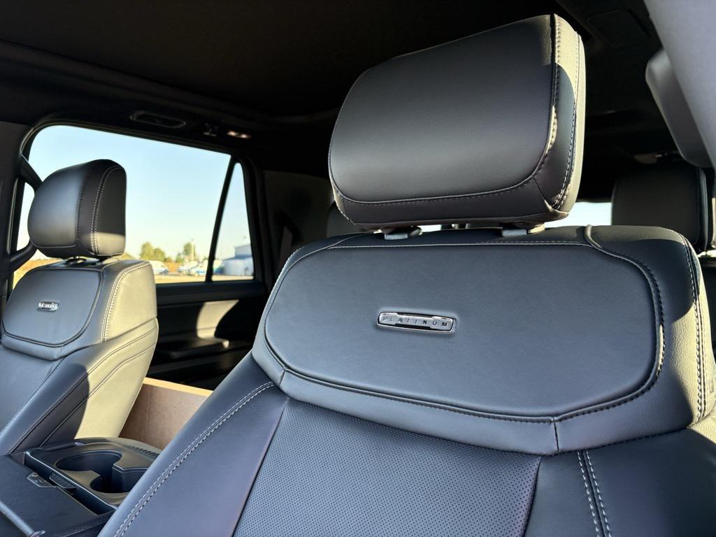 new 2025 Ford Expedition Max car, priced at $89,300