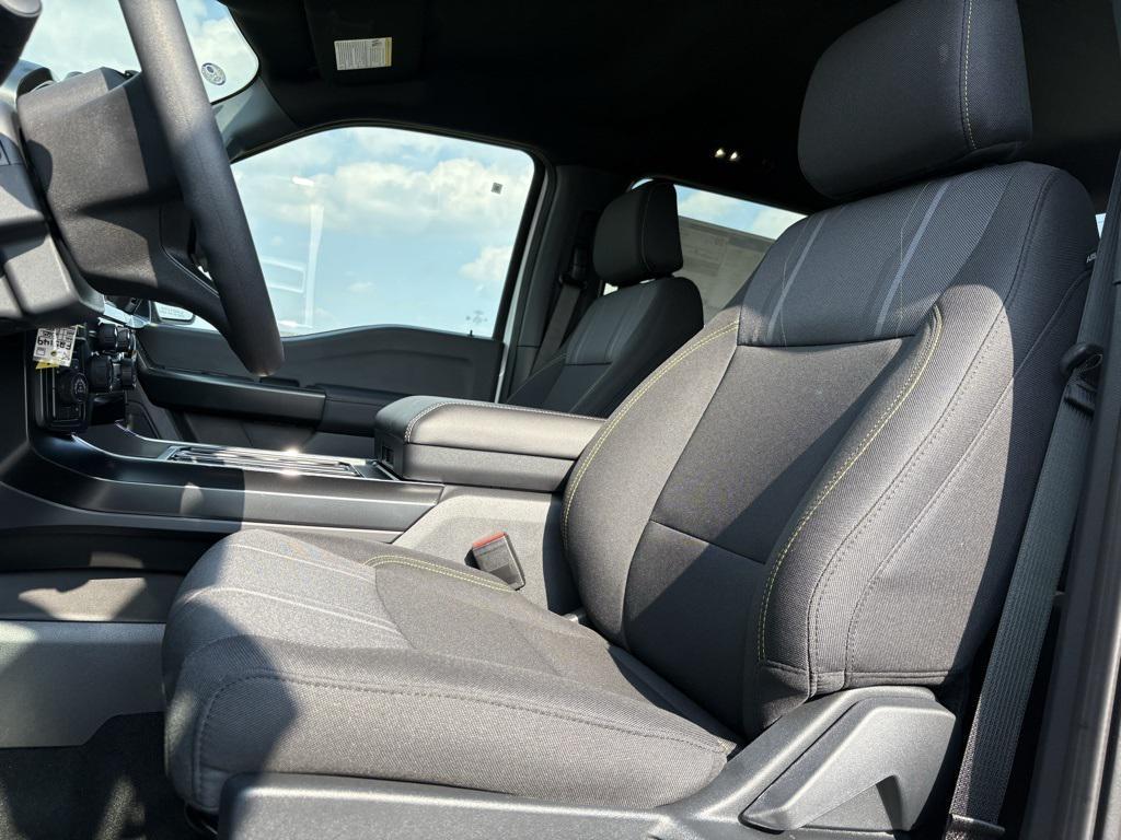 new 2025 Ford F-150 car, priced at $53,815