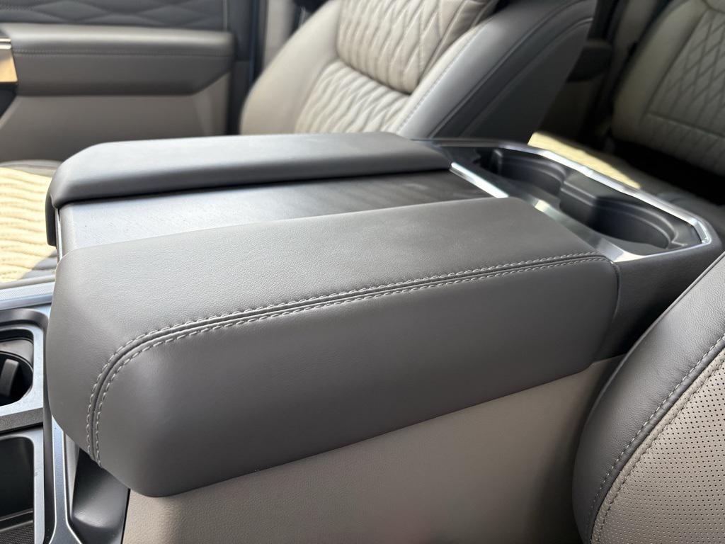 new 2025 Ford F-350 car, priced at $111,210