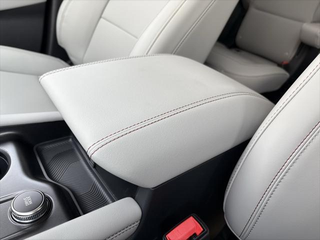 new 2025 Ford Explorer car, priced at $50,885