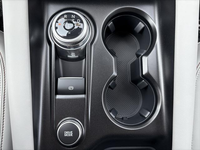 new 2025 Ford Explorer car, priced at $50,885