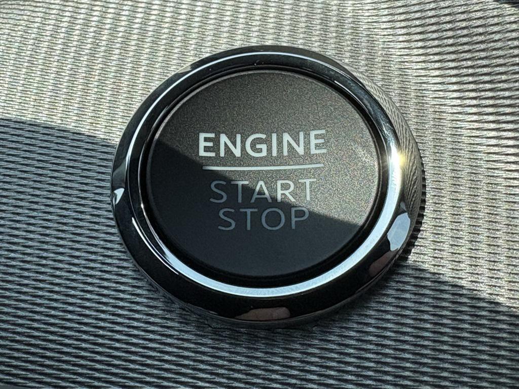 new 2025 Ford Explorer car, priced at $50,885
